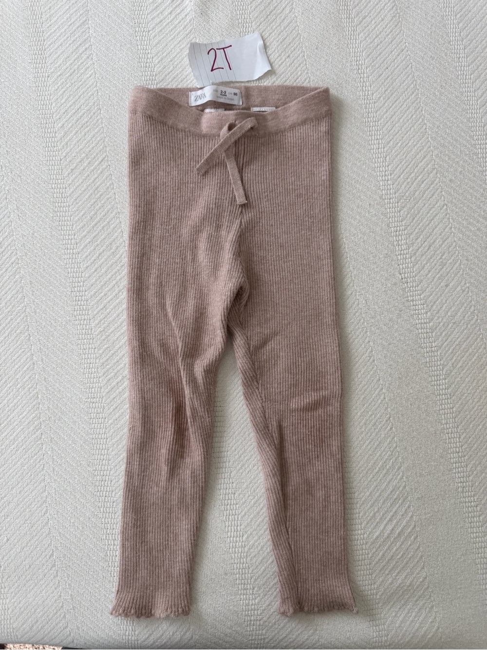 Zara Kids Ribbed Knit Leggings in Mauve
